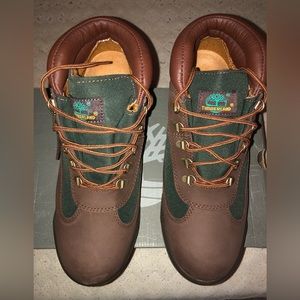 Mens beef & broccoli timberlands Sz 9.5